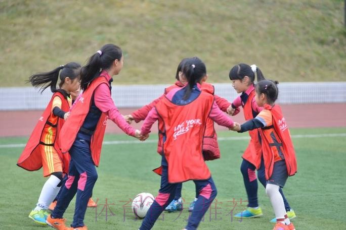 2017国际足联-中国足协“Live Your Goals”活动（成都站）举行